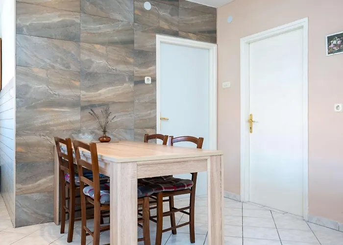 Sunny Апартаменты