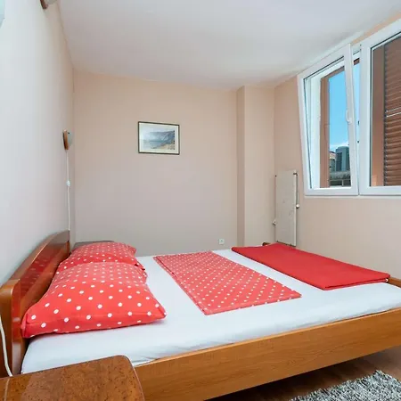 Sunny Apartment